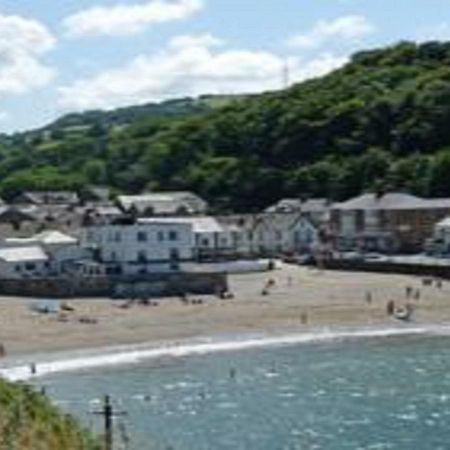 Happy Seaside Days In Combe Martin, Devon Apartment Luaran gambar