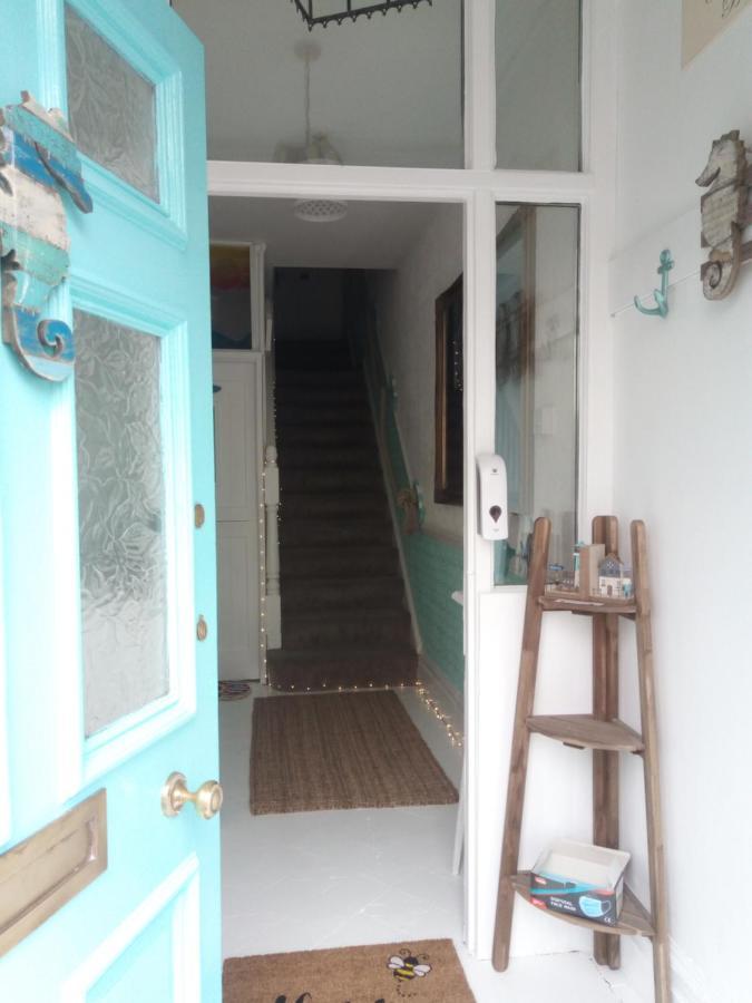 Happy Seaside Days In Combe Martin, Devon Apartment Luaran gambar