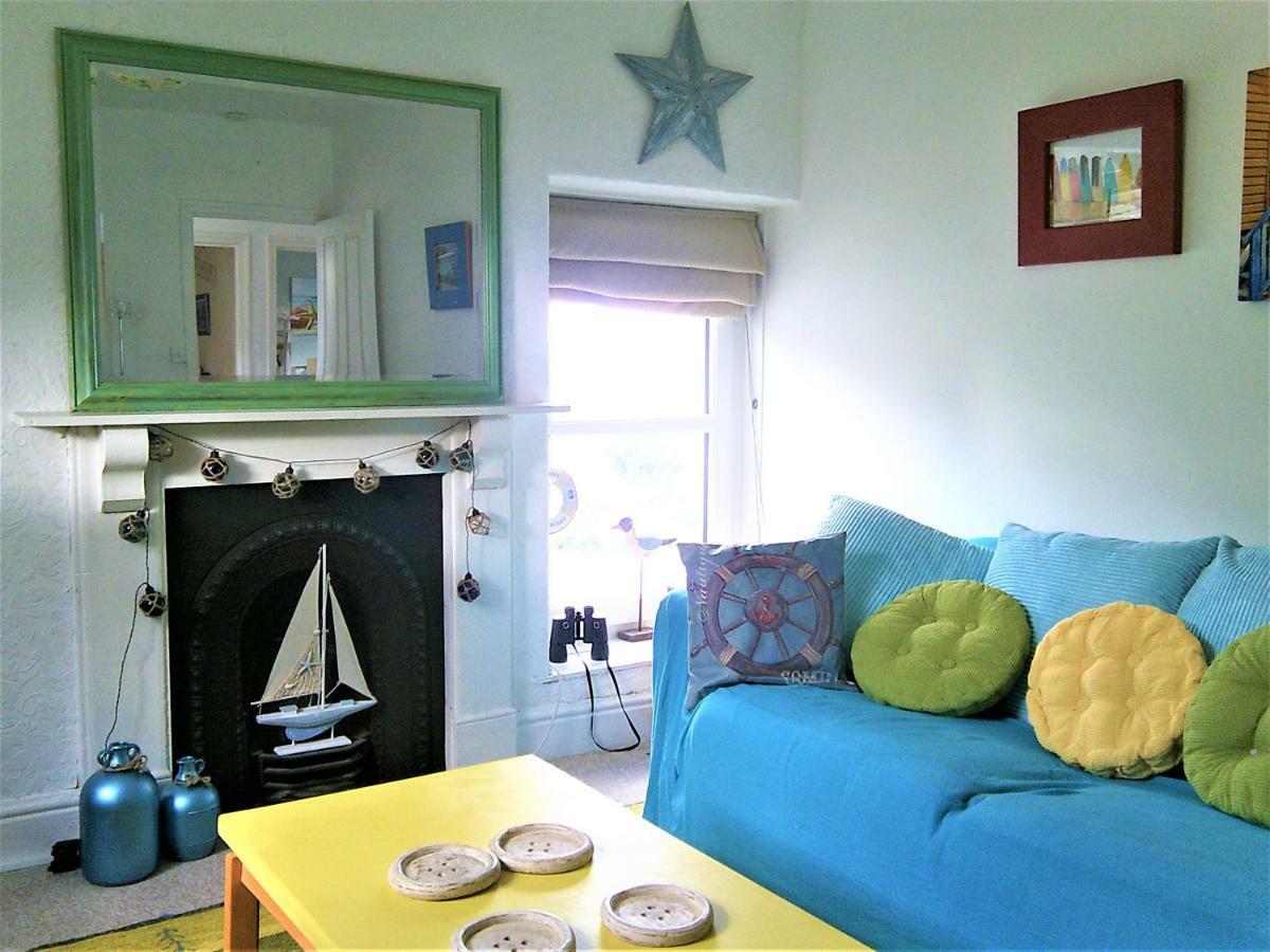 Happy Seaside Days In Combe Martin, Devon Apartment Luaran gambar