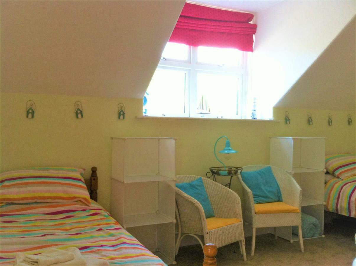 Happy Seaside Days In Combe Martin, Devon Apartment Luaran gambar