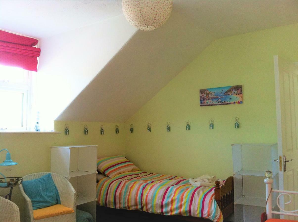 Happy Seaside Days In Combe Martin, Devon Apartment Luaran gambar